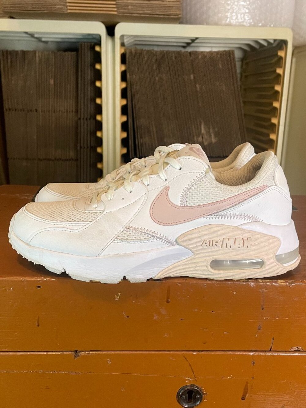 NIKE Women's Size 11 Air Max Excee White Pink Running Shoes CD5432-117